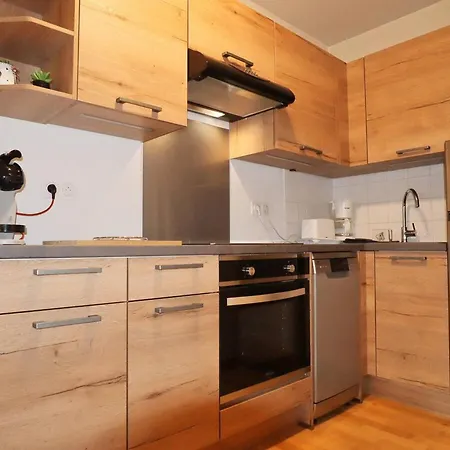 Apartment T2 6 Pers Avec Wifi Et Parking Couvert - Fr-1-629-145 *